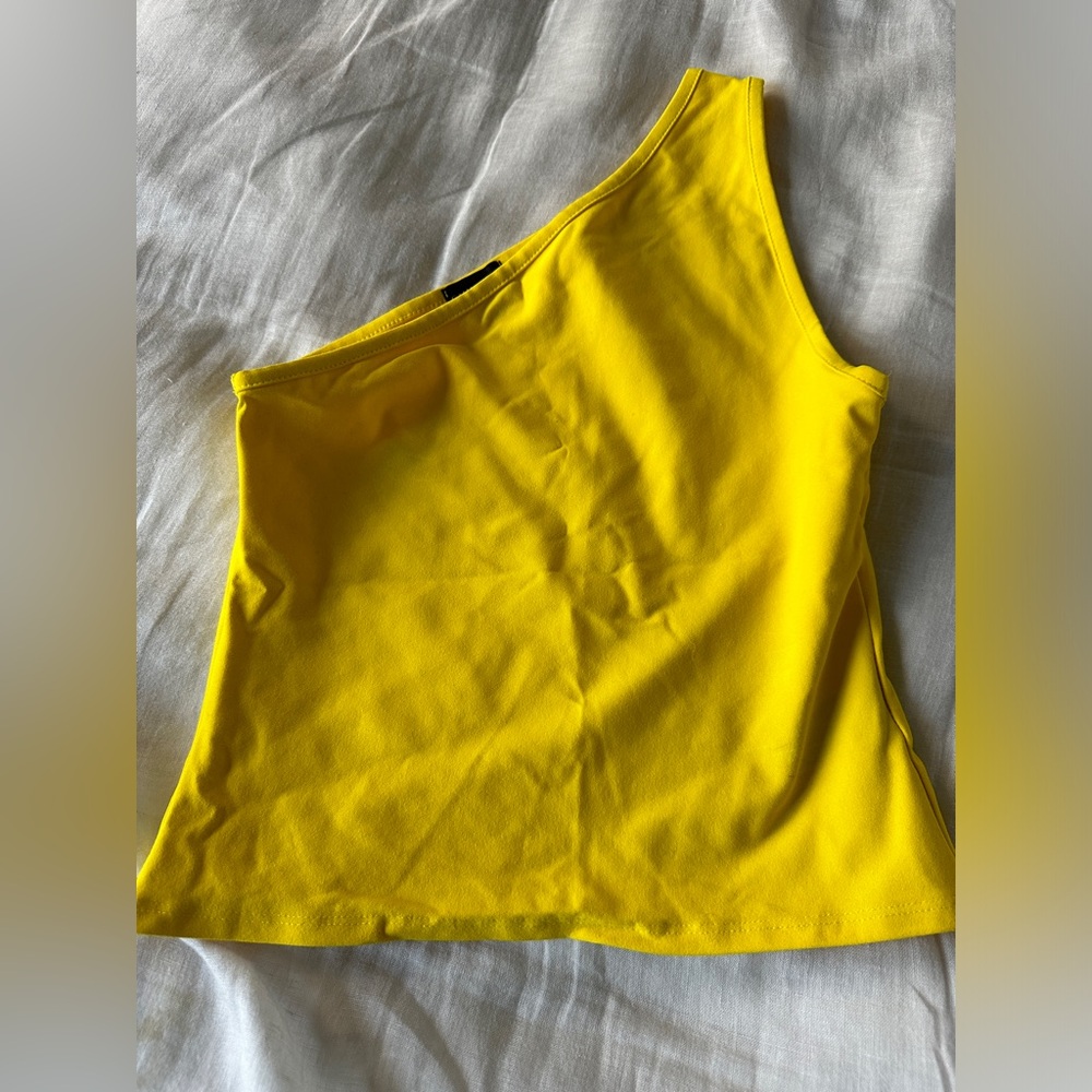 Yellow Callipygian one shoulder tank